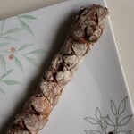 ラトリエ ドゥ プレジール - バトン