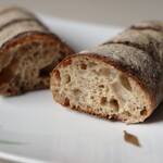 ラトリエ ドゥ プレジール - 古代小麦のスペシャリテ