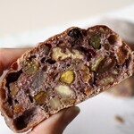 ラトリエ ドゥ プレジール - パン・オ・フリュイ・ルージュ 2022