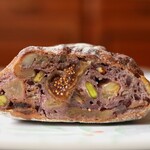 ラトリエ ドゥ プレジール - パン・オ・フリュイ・ルージュ 2022