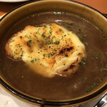 三好弥 - オニオングラタンスープ