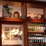 Bar Espanol LA BODEGA - 感じのいい内装です。