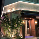 トゥ・ラ・ジョア イズム - 