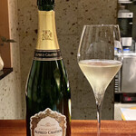 蒼 - Alfred Gratien
      Brut Millésimé Champagne 2012
      (フランス シャンパン産のスパークリング