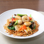 Gomoku Yakisoba (stir-fried noodles) Seafood