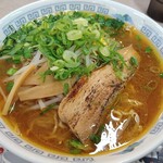 麺処 若武者 弐號店 大正浪漫 ラーメン 名物温泉ぶためし みどり湯食堂 - みそラーメン大盛　味噌がまろやかでやさしい味です。