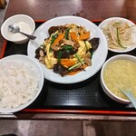 祥龍園 - 豚肉キクラゲと玉子炒め　800円