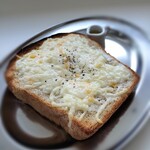DOROTHY - チーズトースト