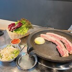 韓国料理 さむしせき - 全容