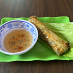 GIA DINH - 揚げ春巻き。