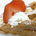 パティスリー アンシャンテ - パイ生地はキャラメリゼされてる？