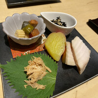 喜鈴 - 前菜のどれも美味しい