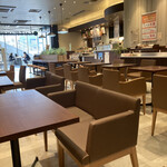 カフェプロスペール テラッセ納屋橋店 - 店内広い