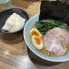 横浜ラーメン 渡来武 総本店