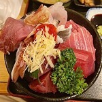 Moto - 海鮮丼