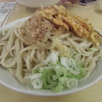 こむぎや - つけ汁うどん（茄子汁）てんぷら付き