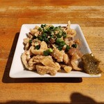 ビストロ炭焼肉酒場 チキンレッグ - 