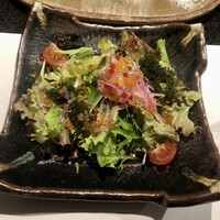 鉄板焼ステーキ 石垣庵 - 「特撰石垣牛ステーキランチ」(7500円)のサラダ