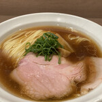 麺笑 巧真 - 醤油ラーメン　充分満足！