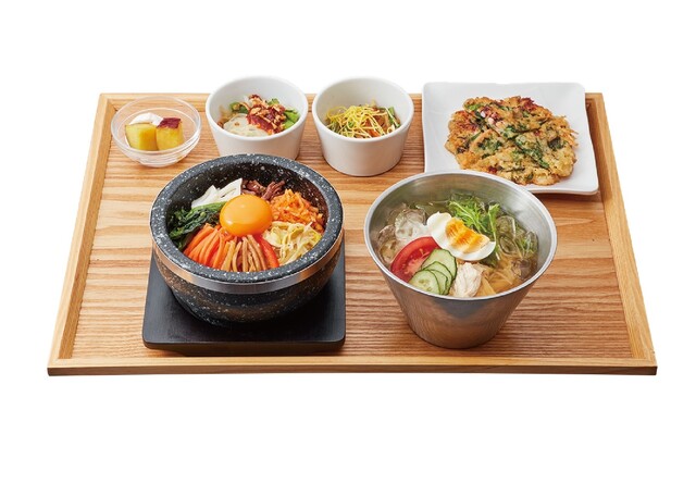 お膳⑦(松)⑅韓国 韓美膳 吉池本店ビル店 （ハンビジェ） - 御徒町/韓国料理 | 食べログ