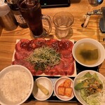 牛たん大好き 焼肉はっぴぃ - 