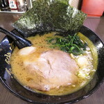 ラーメン 源絆家 - ハーフラーメン(醤油・塩)半盛 690円