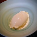 蒼 - 比内地鶏卵と花の香酒造 赤酒のアイスクリーム