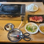 焼肉 べこ六 - サーロインステーキ定食(ライス大盛・税込1,100円)