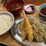天麩羅 えびのや - 天ぷら定食980円