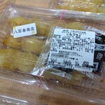 道の駅どまんなか たぬま - 八百春商店の3本入り450円を購入。