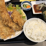 ぎょ魚蔵部 - ミックスフライ定食