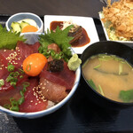 ぎょ魚蔵部 - マグロの漬け丼