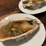 酒盃 - 蒸し牡蠣じゅんさいのジュレ