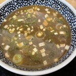 麺屋 つるる - 醤油つけ麺のスープアップ