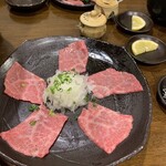 炭火焼肉 やまもと - 