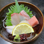 割鮮 吉在門 東通り店 - 