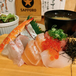 炉ばた 焔仁 - ごまだし醤油の海鮮丼