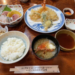 魚料理 いず松陰 - 天ぷらと刺身定食