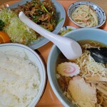 菊乃屋 - 味噌焼き定食と半ラーメン