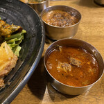 SPICY CURRY 魯珈 - ラムビンダル