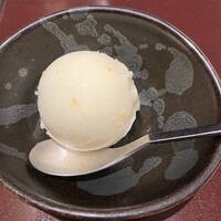 築地 寿司岩 総本店 - セットのデザート