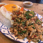 タイ・イサーン料理 ヤムヤム - 