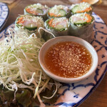 タイ・イサーン料理 ヤムヤム - 