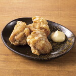 Deep-fried chicken ~extremely salty~ (3 pieces)