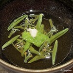 丸新 - 蓴菜にすり卸したオクラの酢の物