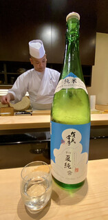 Togoshiginza Sushi Bando - 広島県 金光酒造〝賀茂金秀 辛口夏純〟純米酒
                        G7 広島サミットの2日目ランチに、賀茂金秀 純米大吟醸35が振る舞われました。