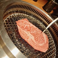 牛屋 銀兵衛 銀座本店 - 焼いちゃうよ絹ロース