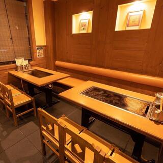 團體也可使用！盡情享受懷舊的下町鐵板燒氛圍