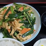 台湾料理 福祥居 - ニラとタマゴ焼き