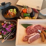 BBQテラス さんぴあ 佐久×軽井沢 - 彩りサラダとトマトスープ鍋　お野菜はマルシェからお好きなものを・・・